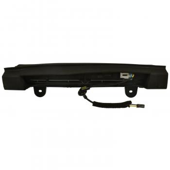 2005 GMC Yukon XL 2500 Center High Mount Stop Light BWD TBL100 image 3 of 4