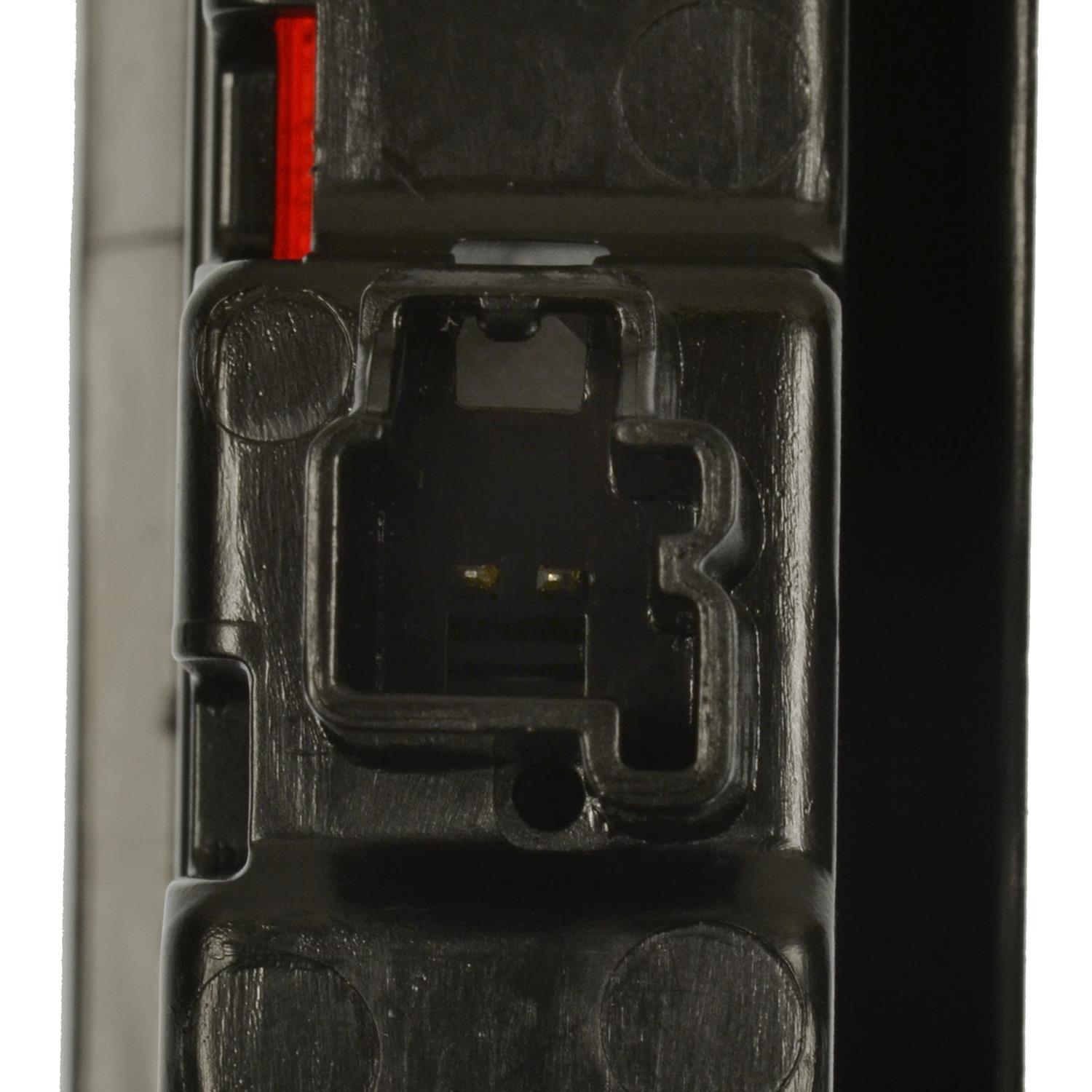 BWD TBL133 Center High Mount Stop Light product image 3 of 3