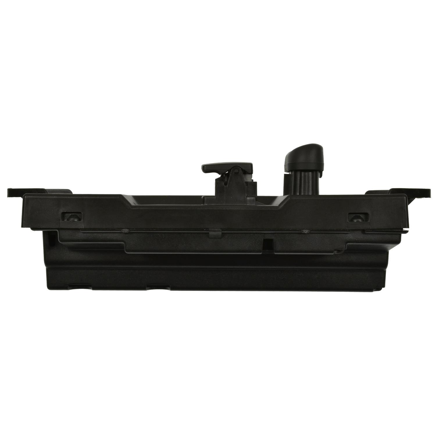 BWD WST1812 - Door Window Switch BWD WST1812 Door Lock Switch product image 2 of 3