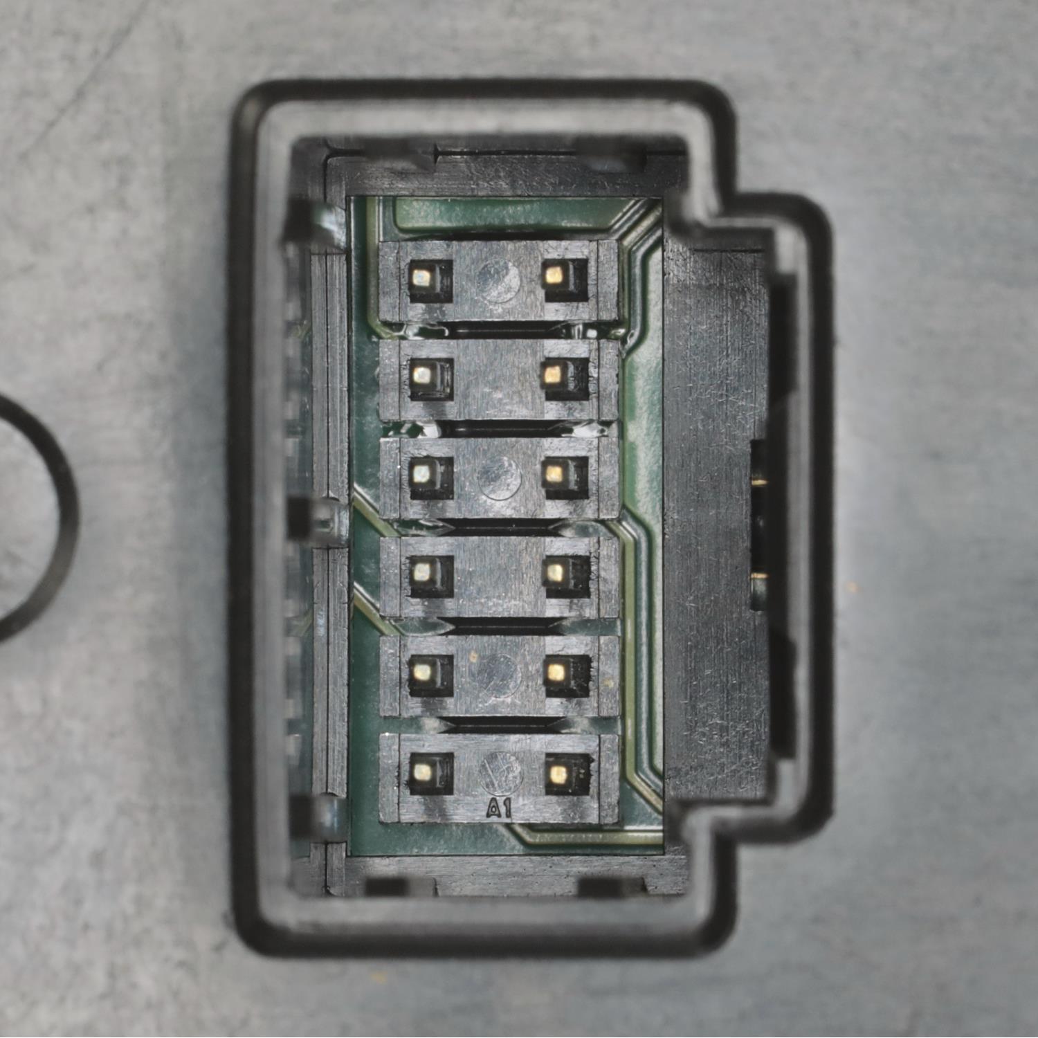 BWD WST2267 - Door Window Switch BWD WST2267 Door Window Switch product image 3 of 6