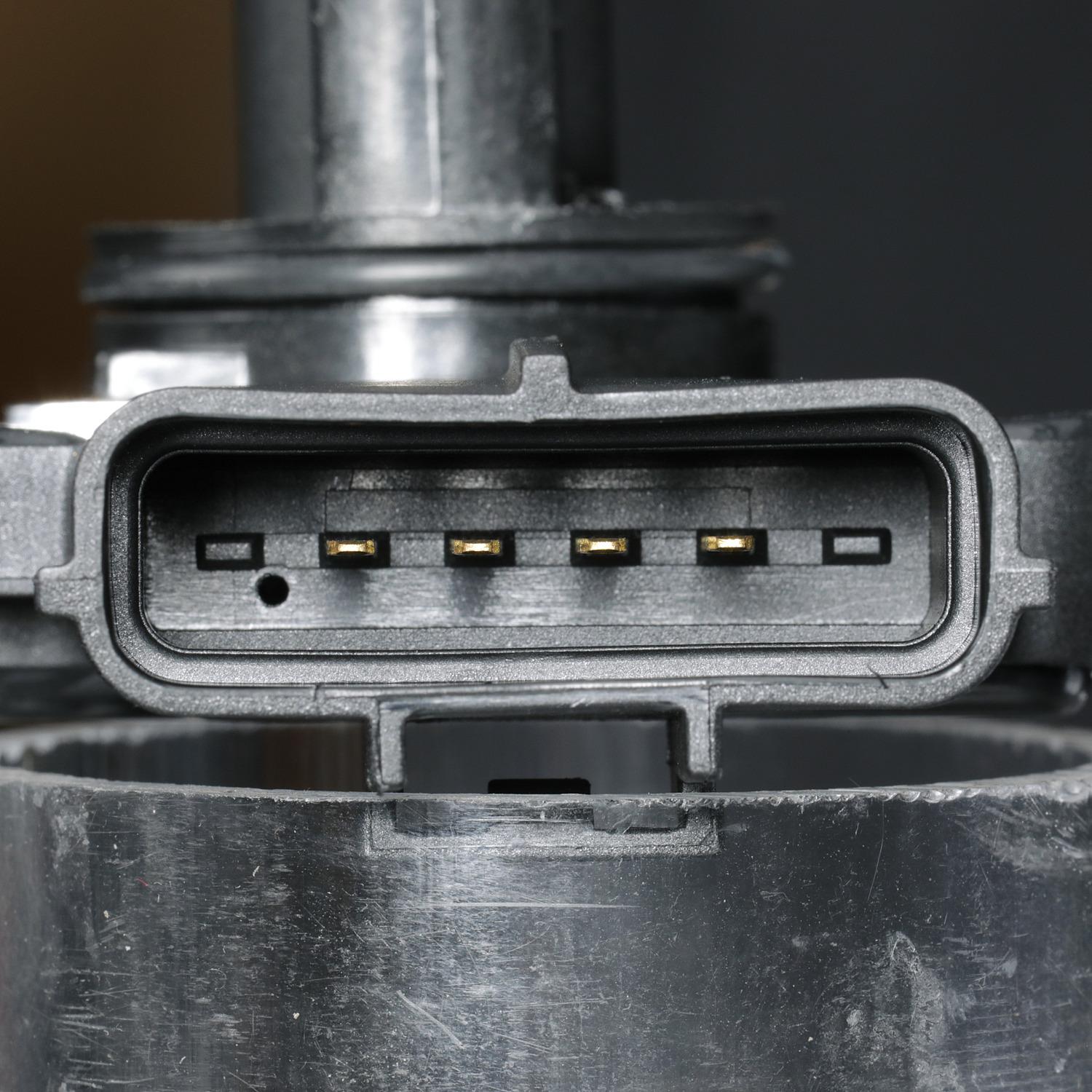Delphi AF10154 - Mass Air Flow Sensor Delphi AF10154 Mass Air Flow Sensor product image 3 of 8