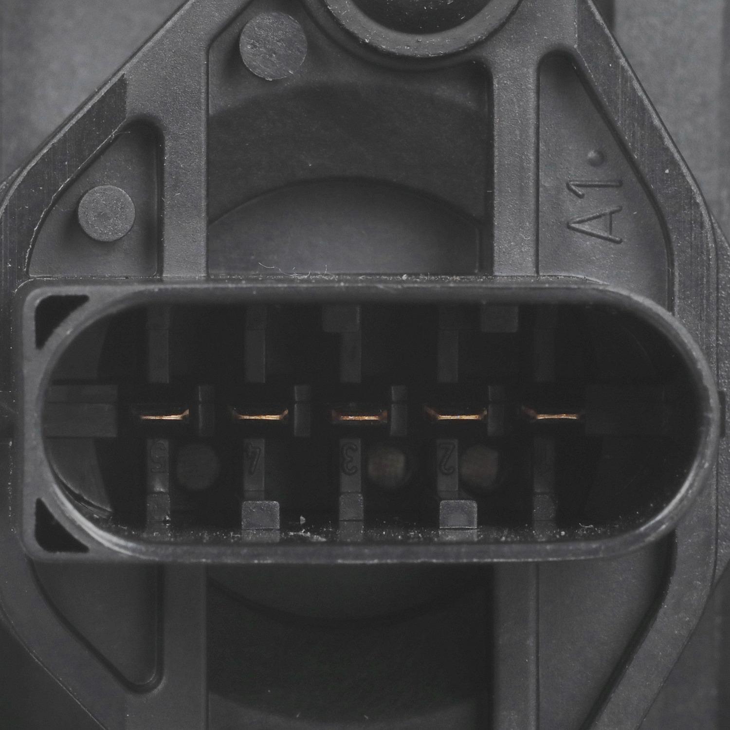 Delphi AF10525 - Mass Air Flow Sensor Delphi AF10525 Mass Air Flow Sensor product image 3 of 8