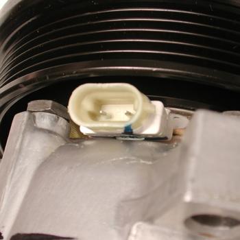 2005 Pontiac Bonneville A/C Compressor Delphi CS20009 image 3 of 4
