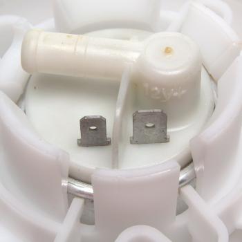 2004 Audi A6 Fuel Pump and Strainer Set Delphi FG0418 image 2 of 4