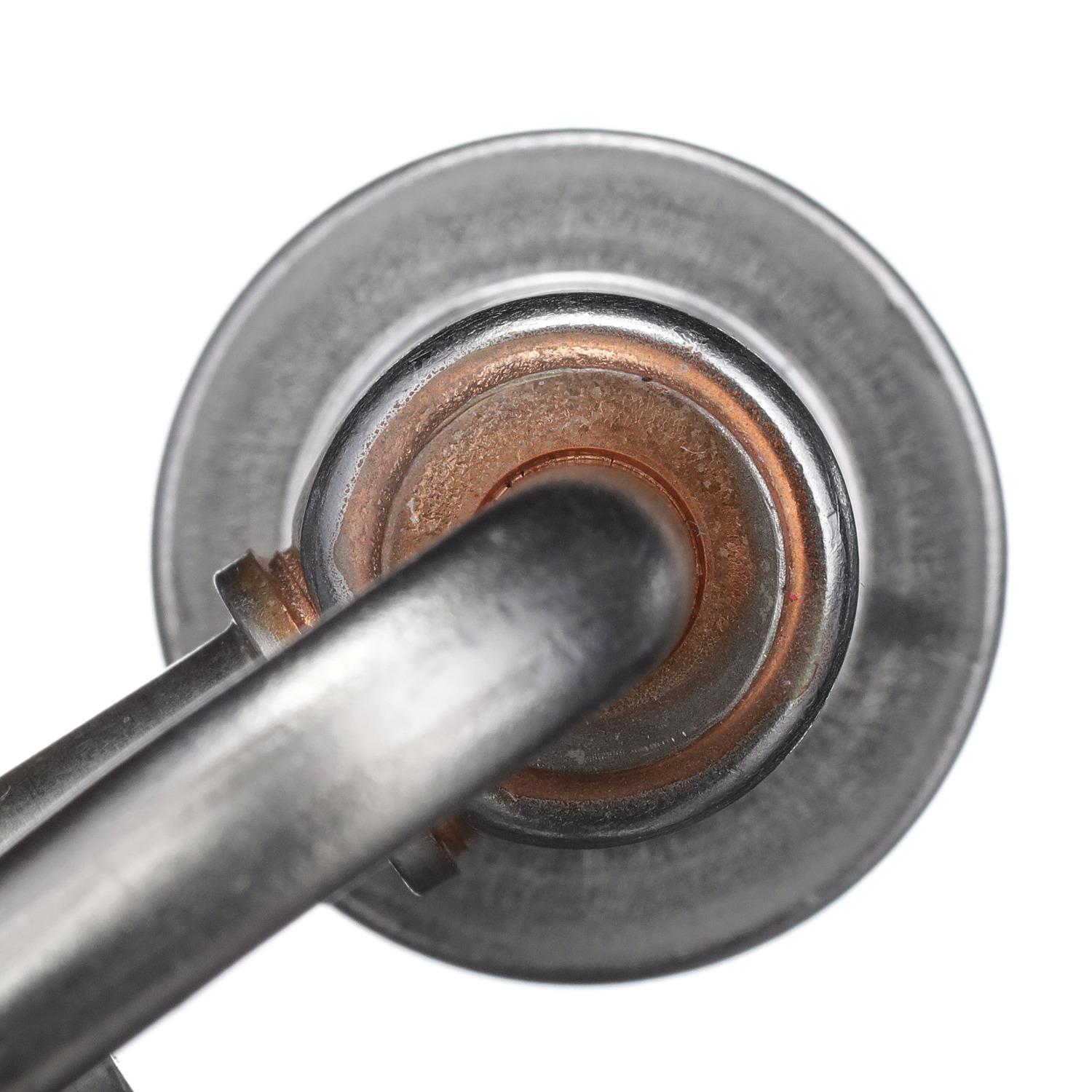 Delphi FP10547 Fuel Injection Pressure Regulator product image 3 of 7