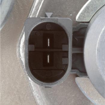 2011 BMW 1 Series M Direct Injection High Pressure Fuel Pump Delphi HM10024 image 3 of 4