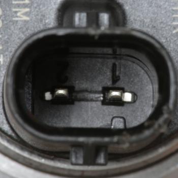 2018 Audi A3 Sportback e-tron Direct Injection High Pressure Fuel Pump Delphi HM10038 image 3 of 4