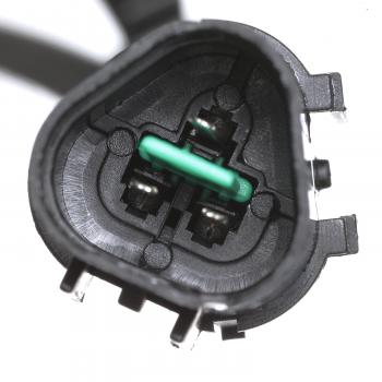 2000 Mitsubishi Galant Engine Crankshaft Position Sensor Delphi SS12031 image 3 of 4