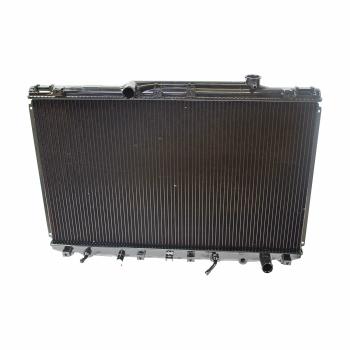 1994 Toyota Camry Radiator Denso 2213100 image 1 of 1