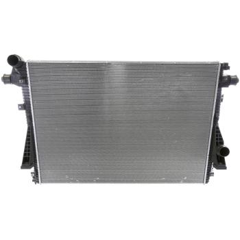 2012 Ford F-450 Super Duty Radiator Denso 2219475 image 1 of 1