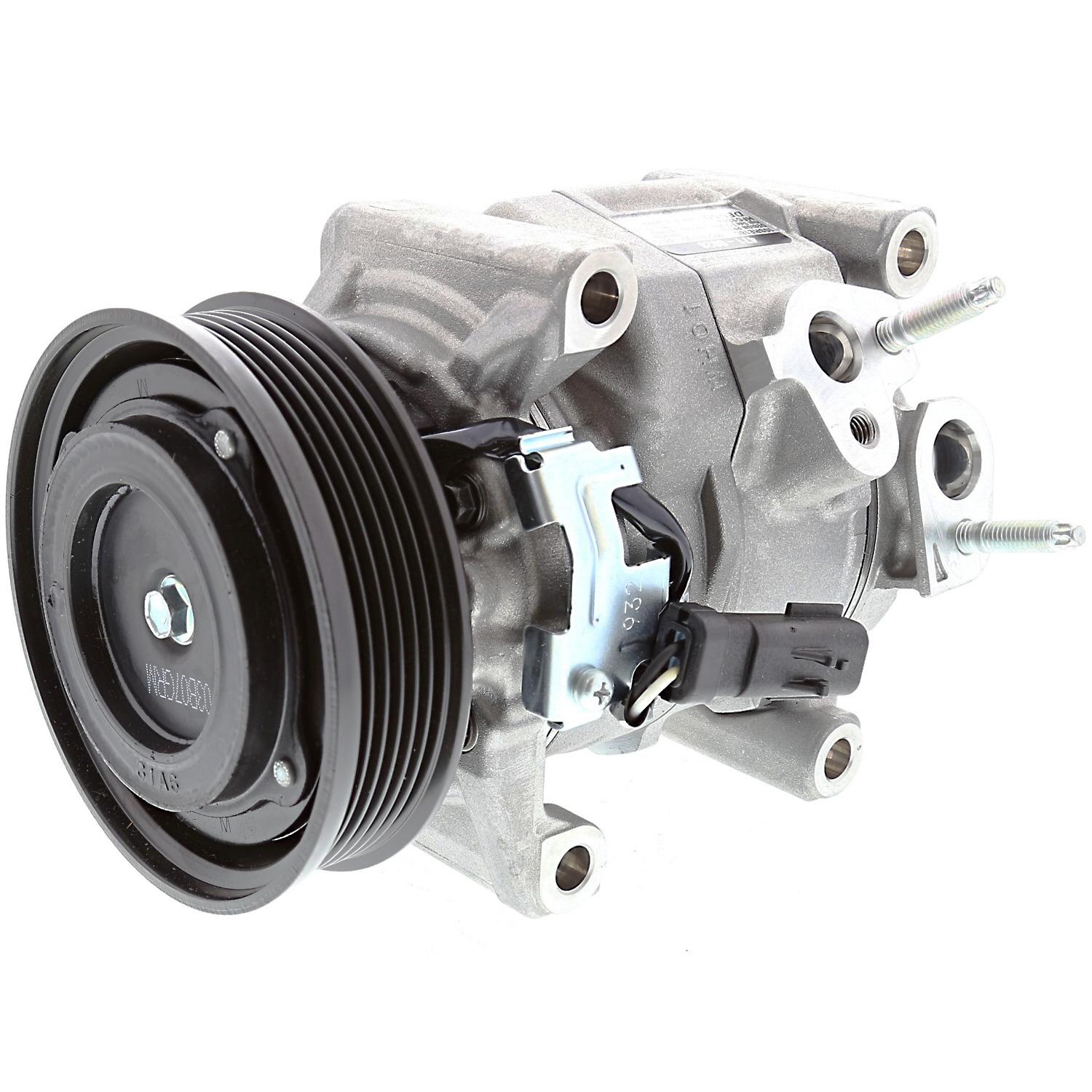 Denso 4710828 - A/C Compressor Denso 4710828 A/C Compressor product image 1 of 1