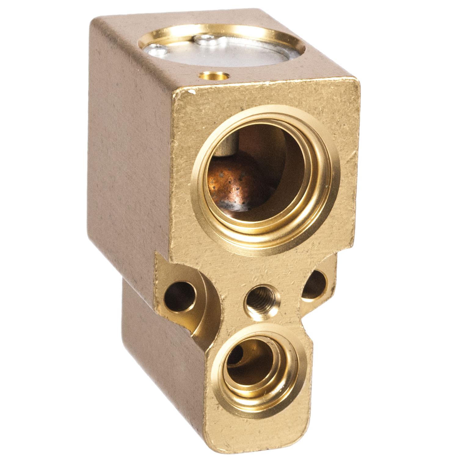 Denso 4752013 - A/C Expansion Valve Denso 4752013 A/C Expansion Valve product image 1 of 1