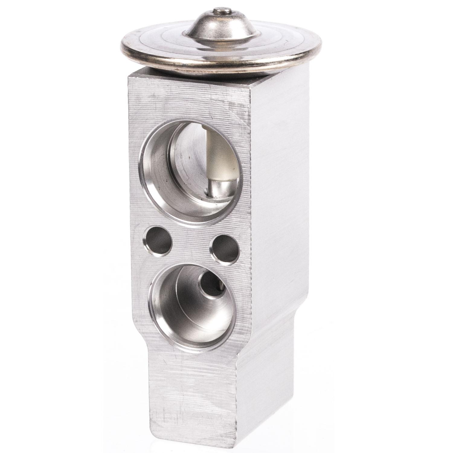 Denso 4752024 - A/C Expansion Valve Denso 4752024 A/C Expansion Valve product image 1 of 1