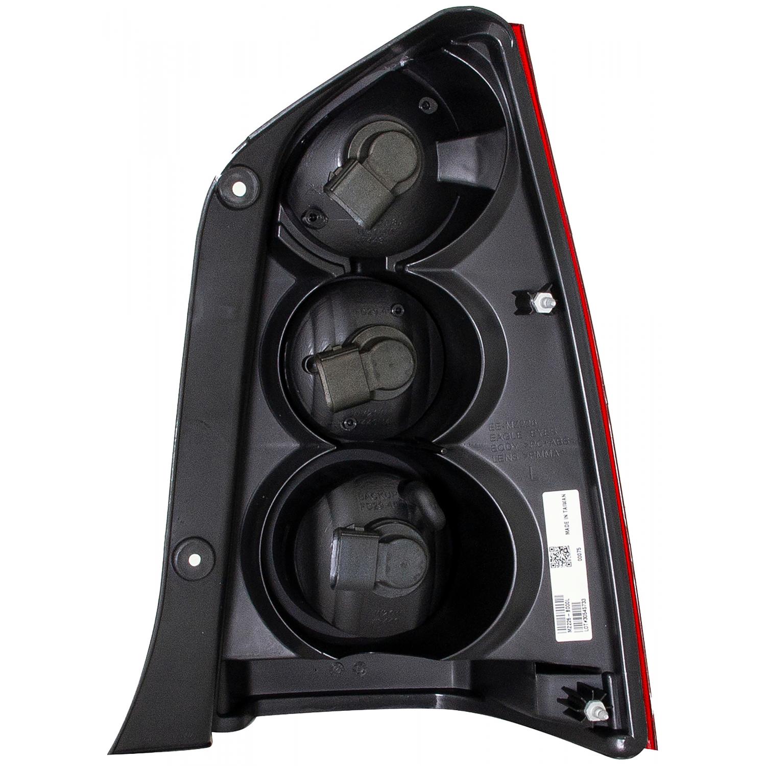 Dorman 1611050 - Tail Light Assembly Dorman 1611050 Tail Light Assembly product image 2 of 4