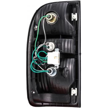 2001 Toyota Tacoma Tail Light Assembly Right Dorman 1630937 image 2 of 4