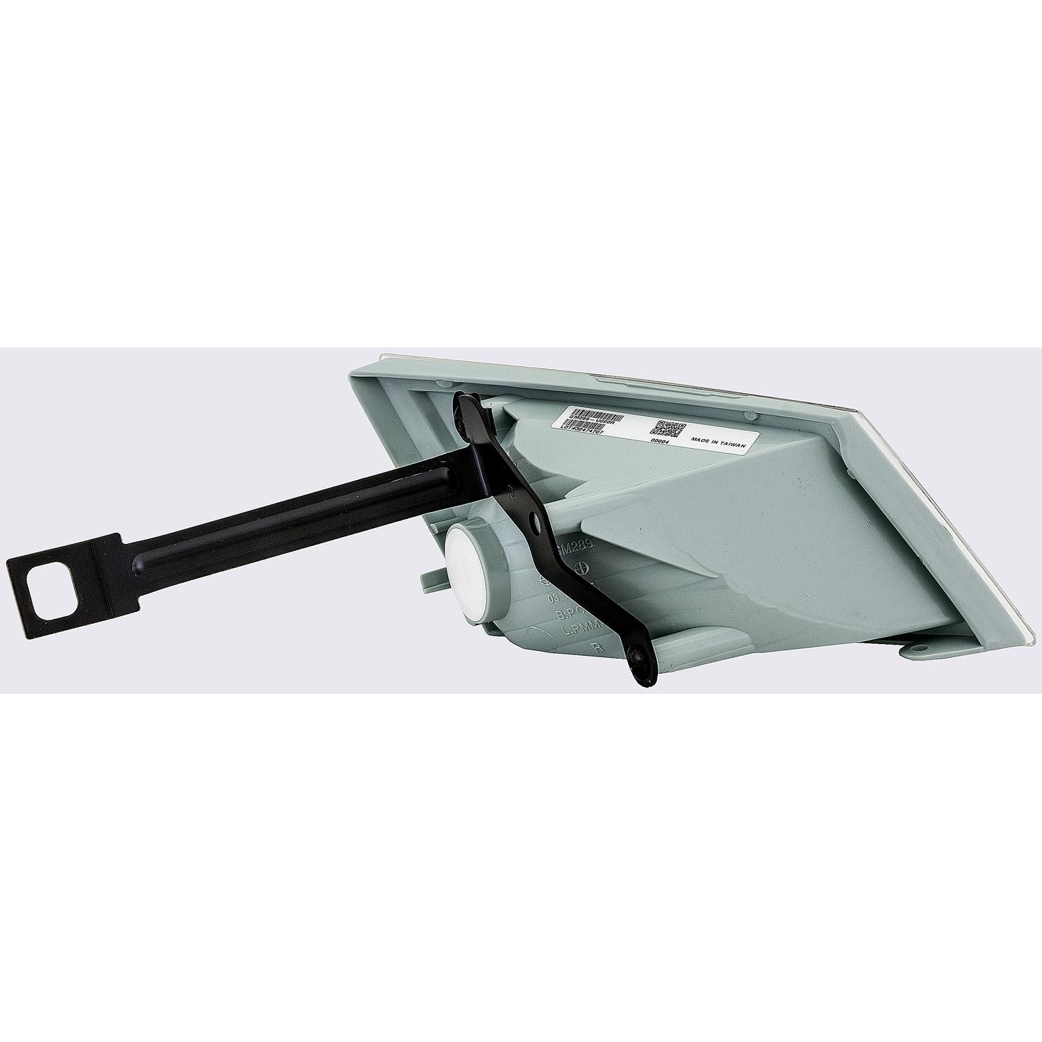 Dorman 1631217 - Turn Signal / Parking Light Assembly Dorman 1631217 Turn Signal / Parking Light Assembly product image 2 of 4