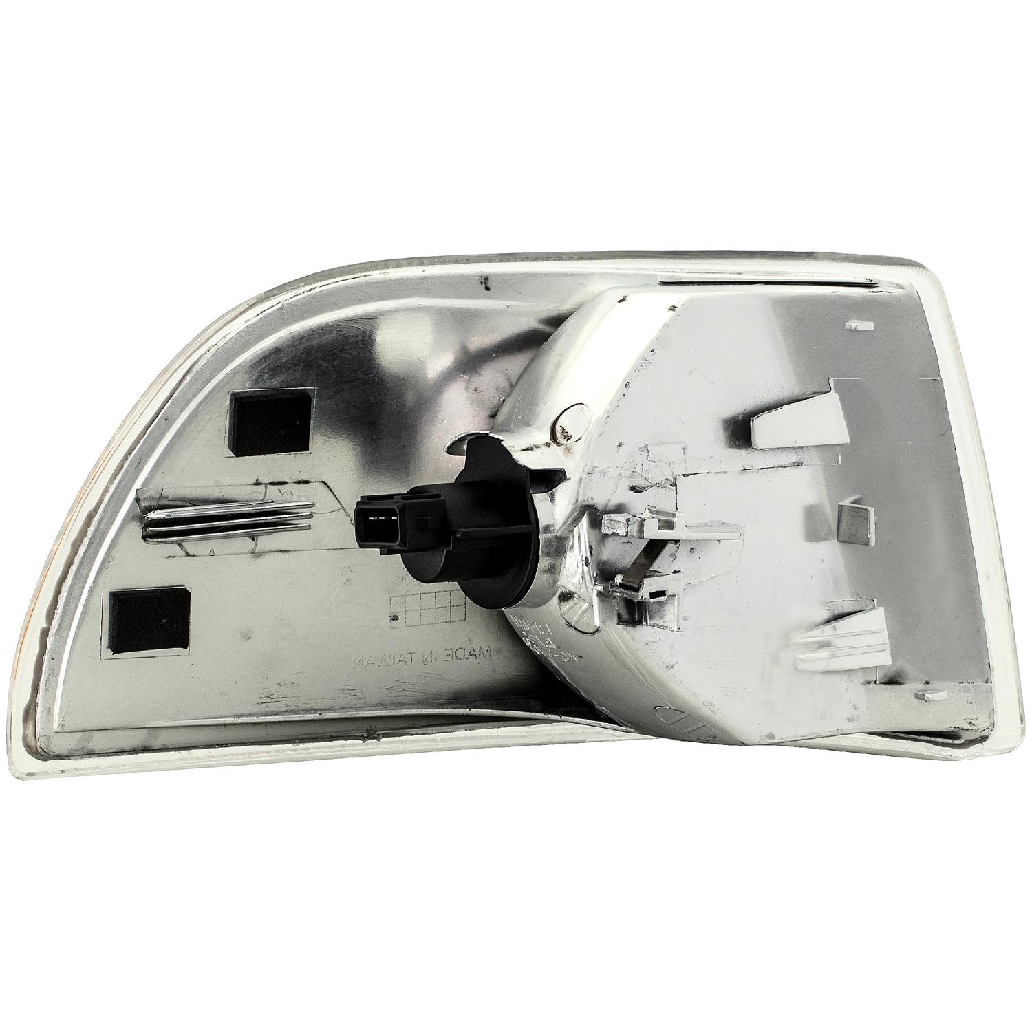 Dorman 1631316 - Turn Signal / Parking Light Assembly Dorman 1631316 Turn Signal / Parking Light Assembly product image 2 of 4