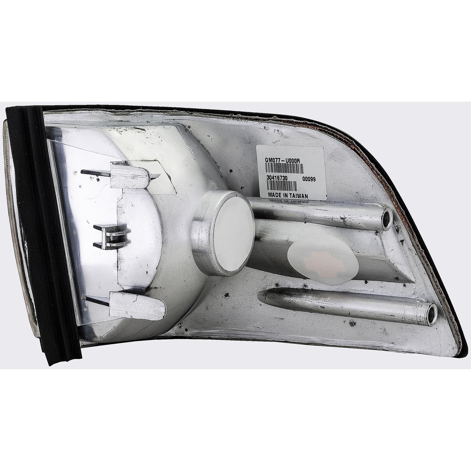 Dorman 1650023 - Side Marker Light Assembly Dorman 1650023 Side Marker Light Assembly product image 2 of 4