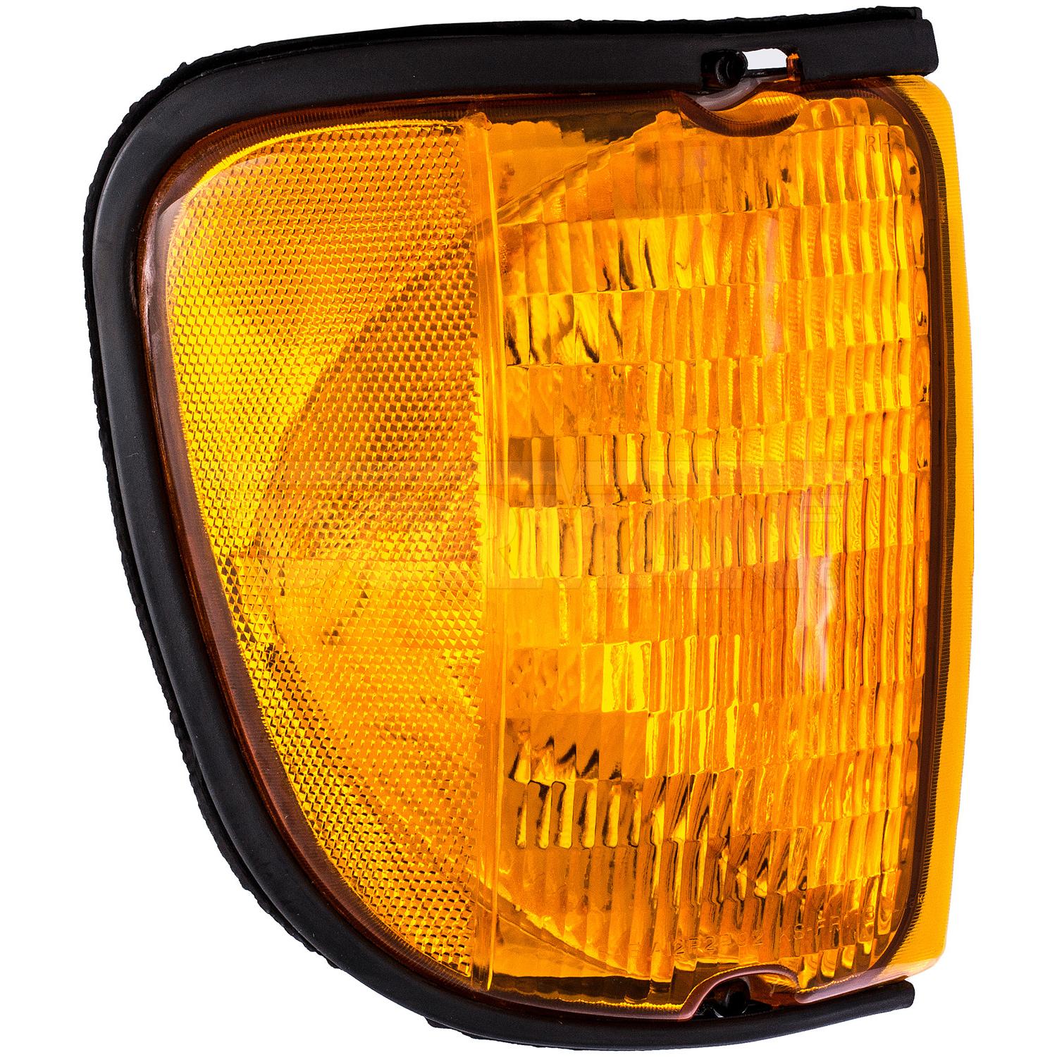 Dorman 1650811 - Turn Signal / Parking Light Assembly Dorman 1650811 Turn Signal / Parking Light Assembly product image 1 of 4