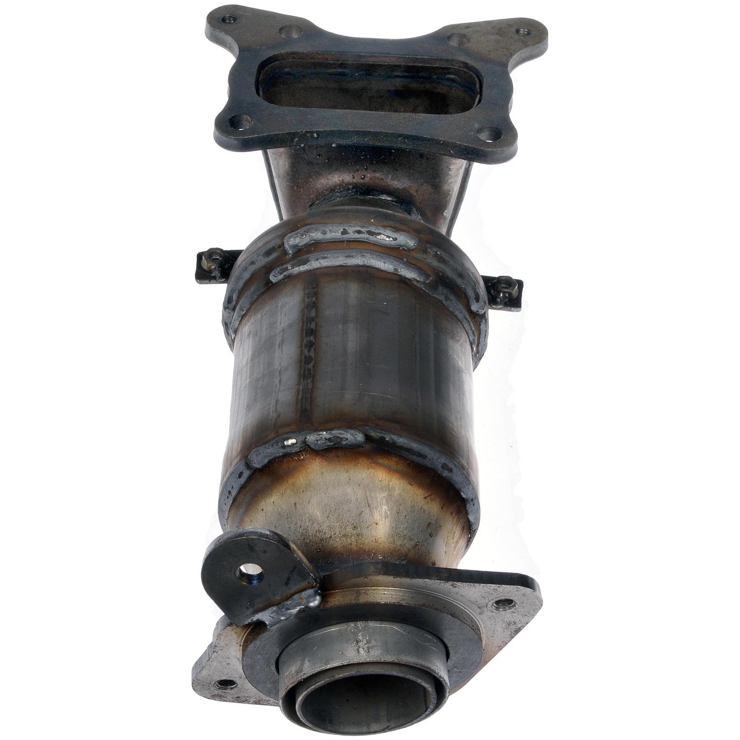 Dorman 672148 Exhaust Manifold with Integrated Catalytic Converter product image 2 of 5