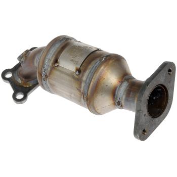 2013 Cadillac XTS Exhaust Manifold with Integrated Catalytic Converter