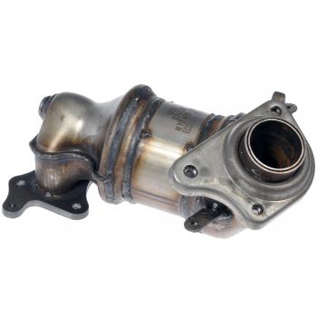 2010 Honda Fit Exhaust Manifold with Integrated Catalytic Converter