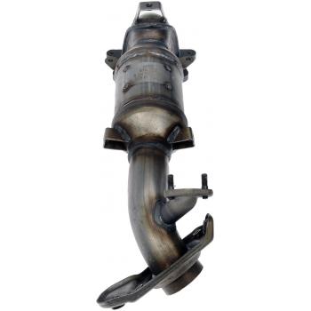 2015 Honda Civic Exhaust Manifold with Integrated Catalytic Converter