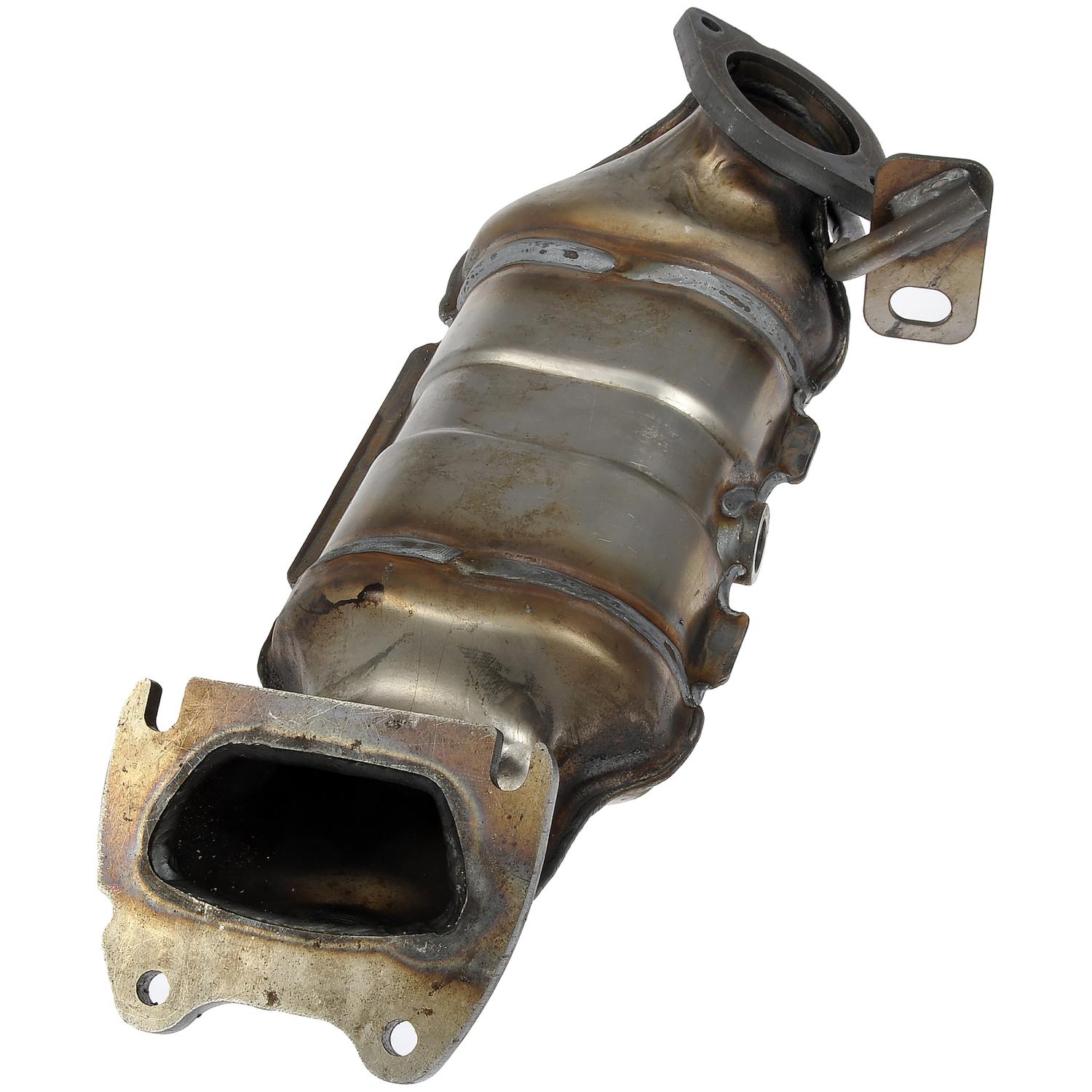 Dorman 673312 Exhaust Manifold with Integrated Catalytic Converter product image 4 of 6