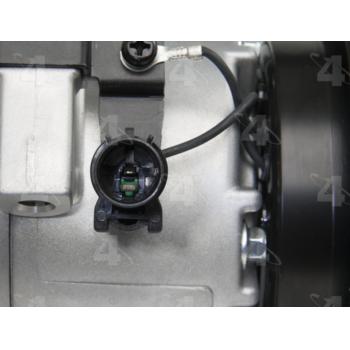 2010 Dodge Attitude A/C Compressor Four Seasons 158370 image 3 of 4
