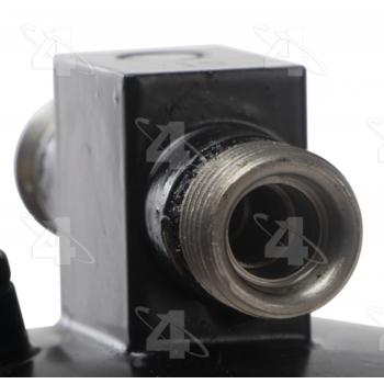 2011 Ford F53 A/C Receiver Drier Four Seasons 33904 image 3 of 4
