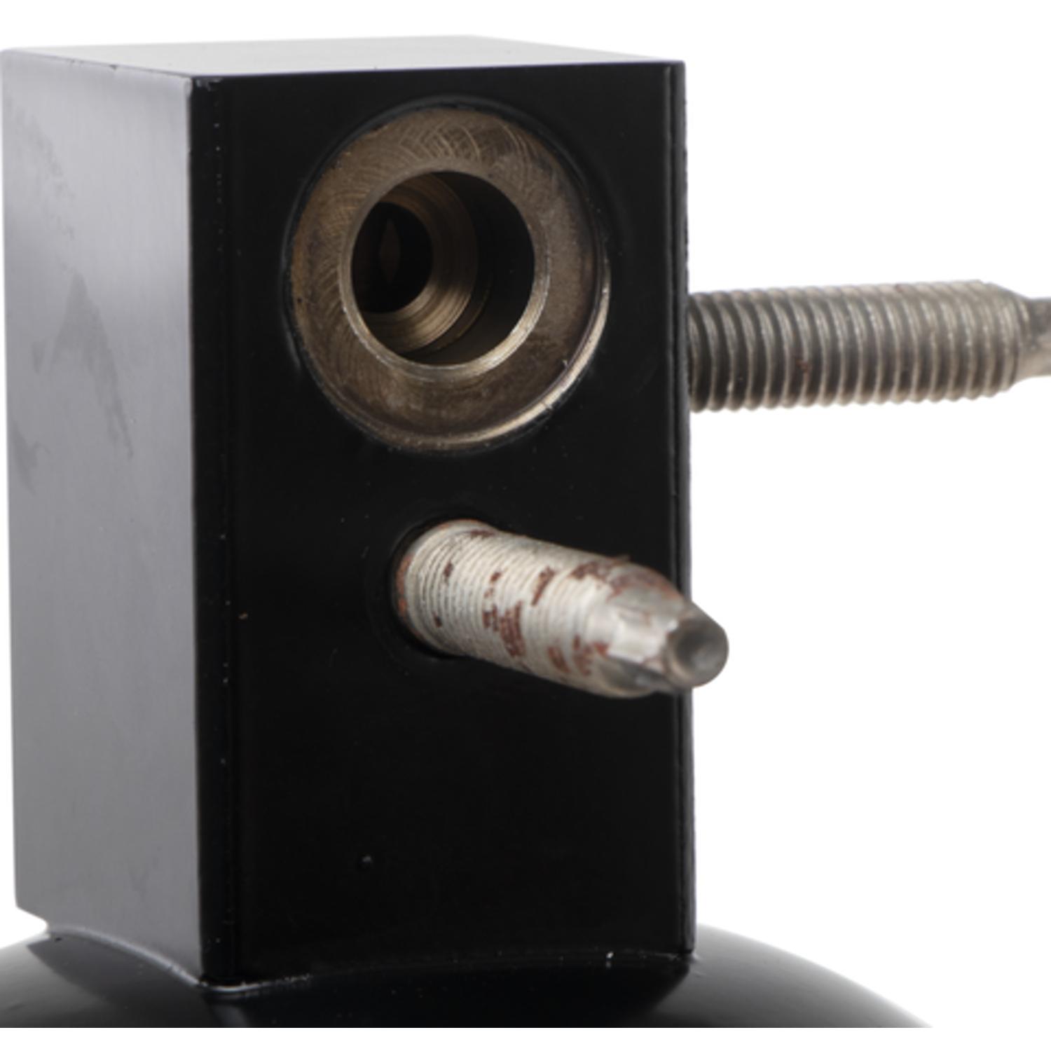 Four Seasons 33917 - A/C Receiver Drier Four Seasons 33917 A/C Receiver Drier product image 3 of 5