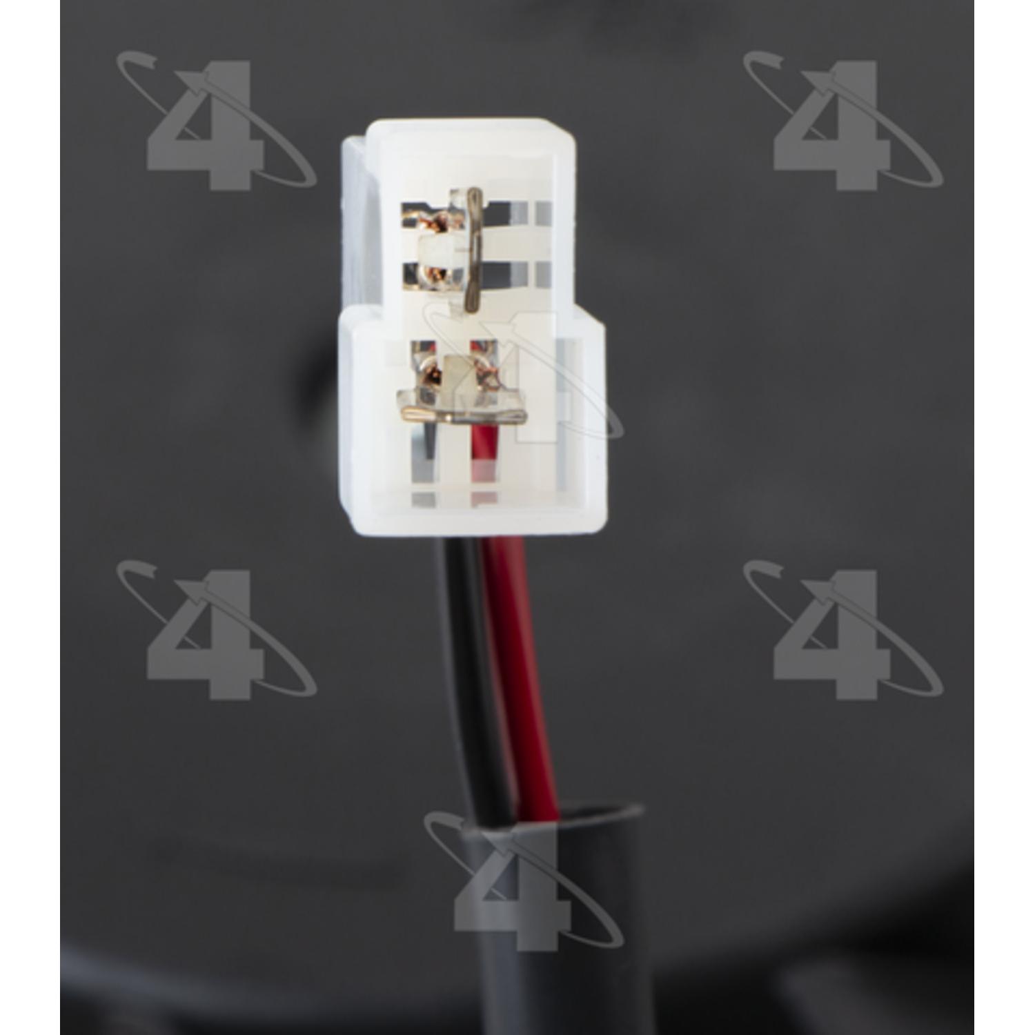 Four Seasons 37139 Auxiliary Engine Cooling Fan Assembly product image 3 of 3