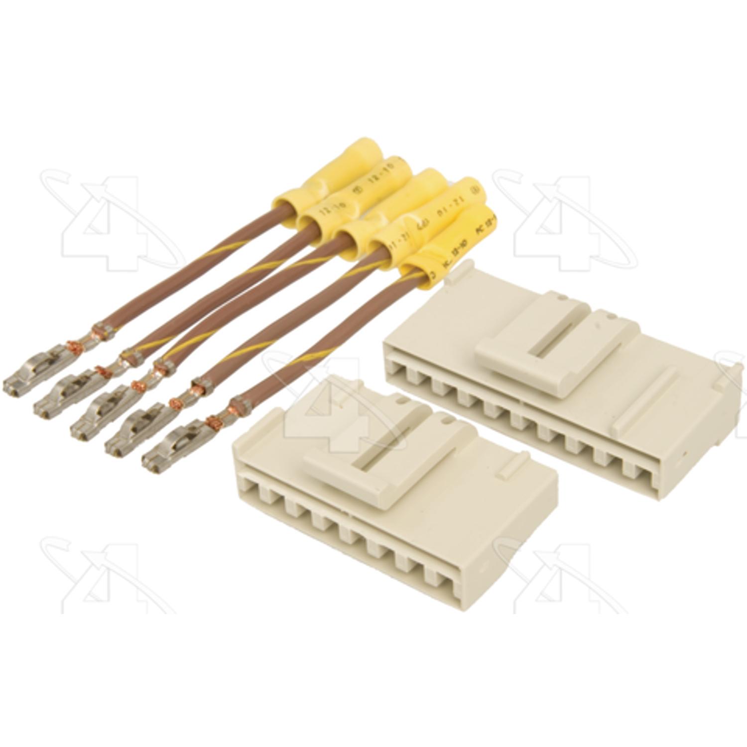 Four Seasons 37212 - HVAC Harness Connector Four Seasons 37212 Engine Cooling Fan Motor Relay Connector product image 1 of 3