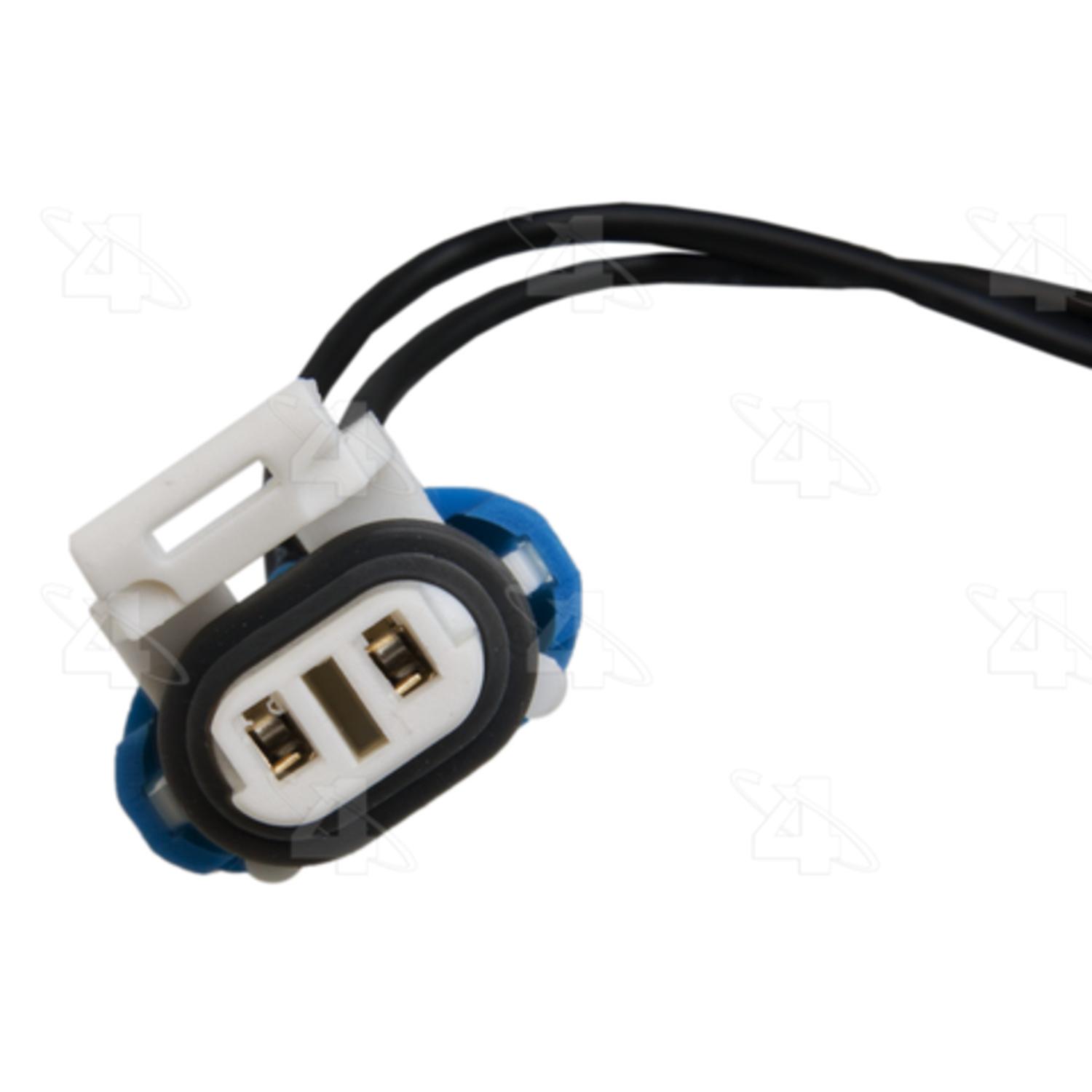 Four Seasons 37240 - HVAC Blower Motor Connector Four Seasons 37240 A/C Clutch Cycle Switch Connector product image 2 of 3