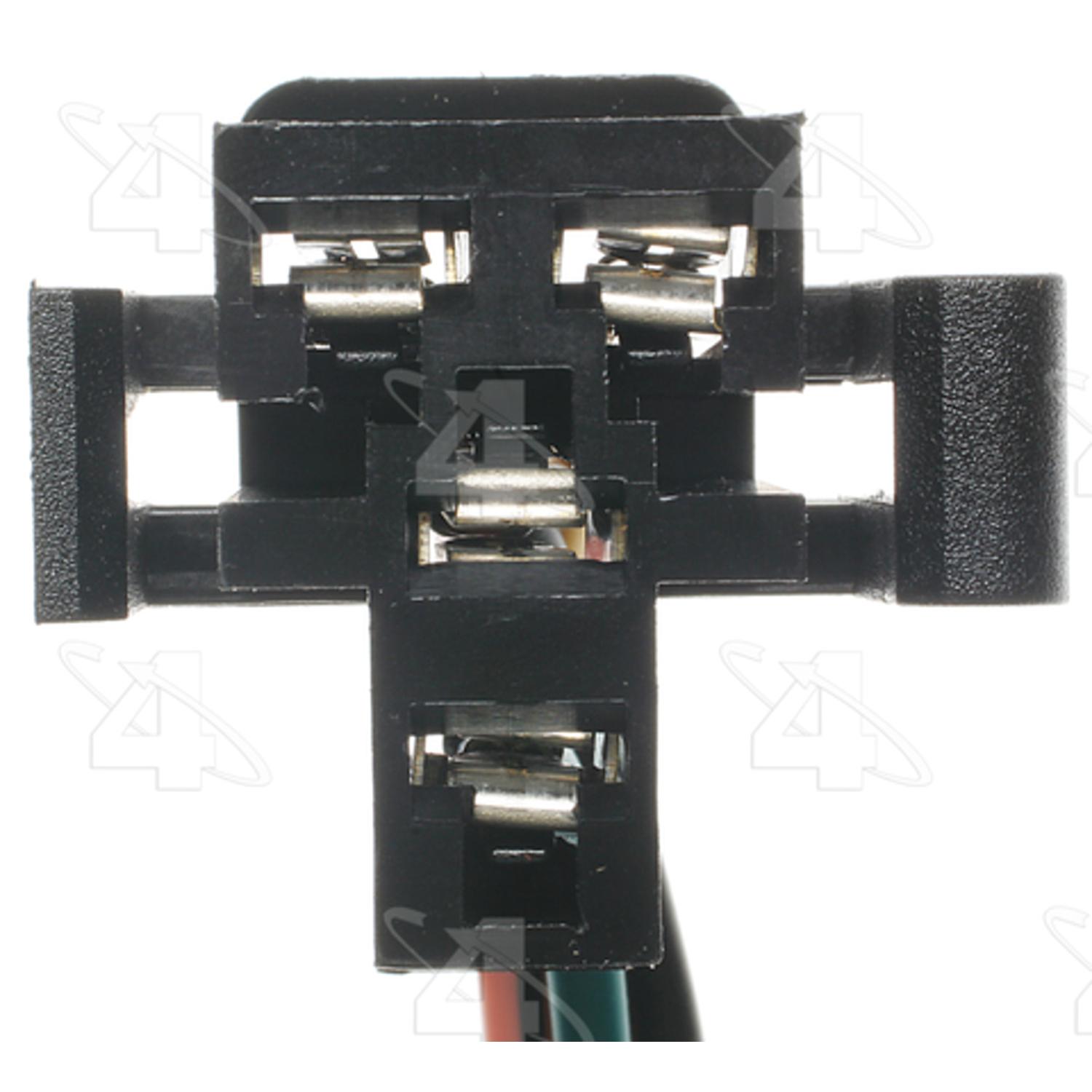 Four Seasons 37262 - HVAC Blower Motor Resistor Connector Four Seasons 37262 HVAC Blower Motor Connector product image 2 of 3