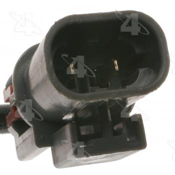1987 Nissan Tsuru Engine Coolant Temperature Sensor Four Seasons 37905 image 4 of 4