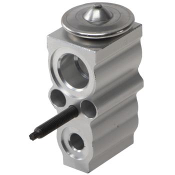 2023 BMW 330i A/C Expansion Valve