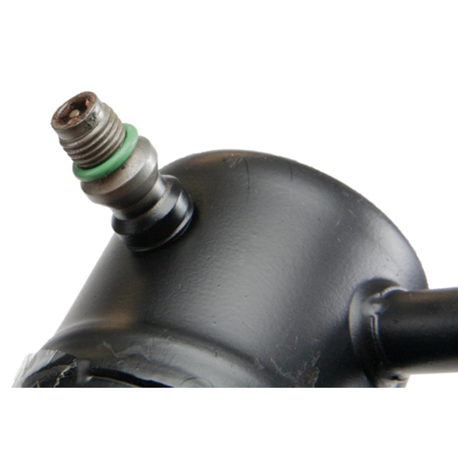 Four Seasons 56381 - A/C Refrigerant Discharge / Suction Hose Assembly Four Seasons 56381 A/C Manifold Hose Assembly product image 2 of 4