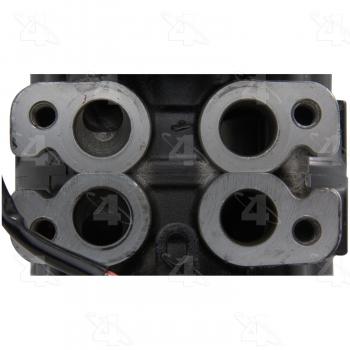 1984 Mercedes-Benz 190D A/C Compressor Four Seasons 57333 image 3 of 4