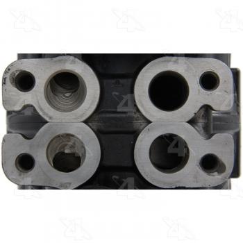1988 Chevrolet Nova A/C Compressor Four Seasons 57389 image 3 of 4