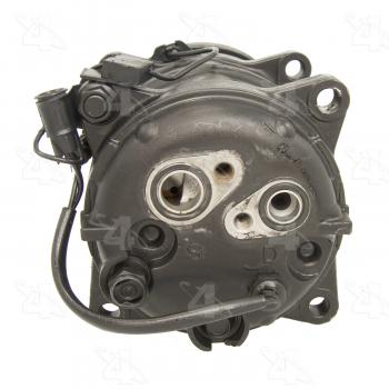 1997 Volvo 850 A/C Compressor Four Seasons 57519 image 2 of 4
