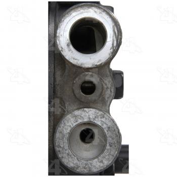 2000 Dodge Durango A/C Compressor Four Seasons 57558 image 3 of 4