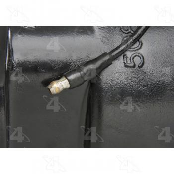 1986 Volkswagen Vanagon A/C Compressor Four Seasons 57594 image 4 of 4