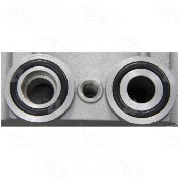 2003 Ford F-150 A/C Compressor Four Seasons 58151 image 3 of 4