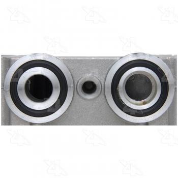 2003 Ford F-150 A/C Compressor Four Seasons 58167 image 3 of 4
