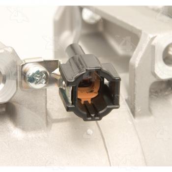 2006 Nissan Altima A/C Compressor Four Seasons 58461 image 3 of 4