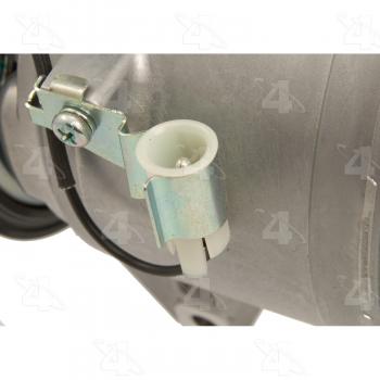 2007 Volvo XC70 A/C Compressor Four Seasons 58544 image 3 of 4