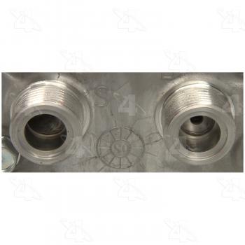 2006 Mercedes-Benz FS65 A/C Compressor Four Seasons 58704 image 4 of 4