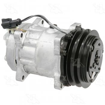 1999 Ford F800 A/C Compressor