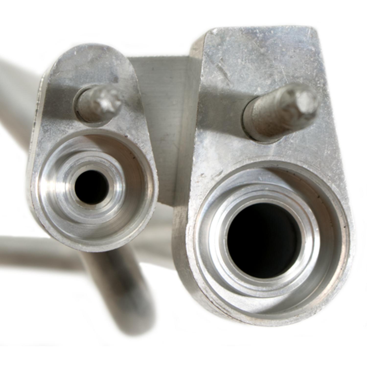 Four Seasons 65176 - A/C Refrigerant Suction Hose Four Seasons 65176 A/C Refrigerant Suction Hose product image 4 of 6